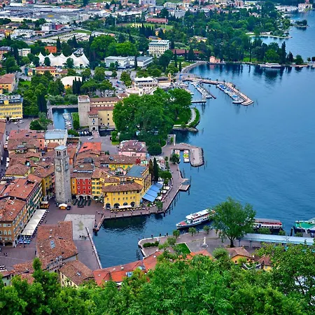 Apartment Elegance Isabella - Happy Riva del Garda